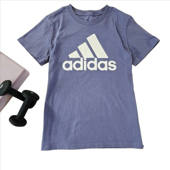 Adidas Women's T-Shirt Size Medium Lavendar White Graphic Short Sleeves Workout - Picture 1 of 11